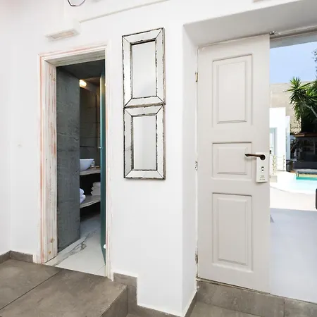 The Museum Project Szálloda