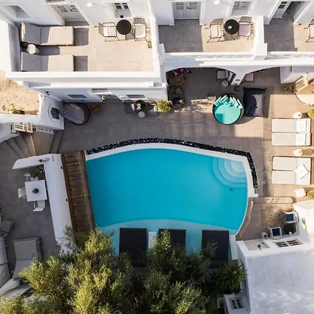 The Museum Project Hotel Oia (Santorini)