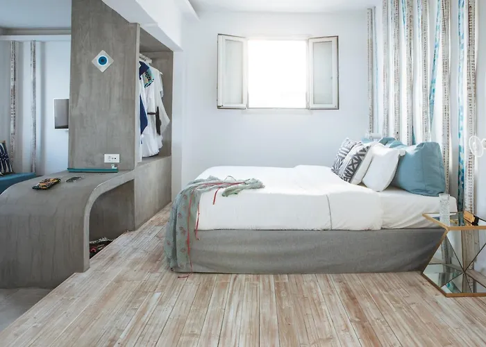 The Museum Project Oia (Santorini)