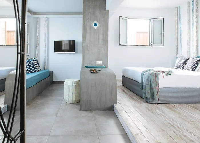 Hotel The Museum Project Oia